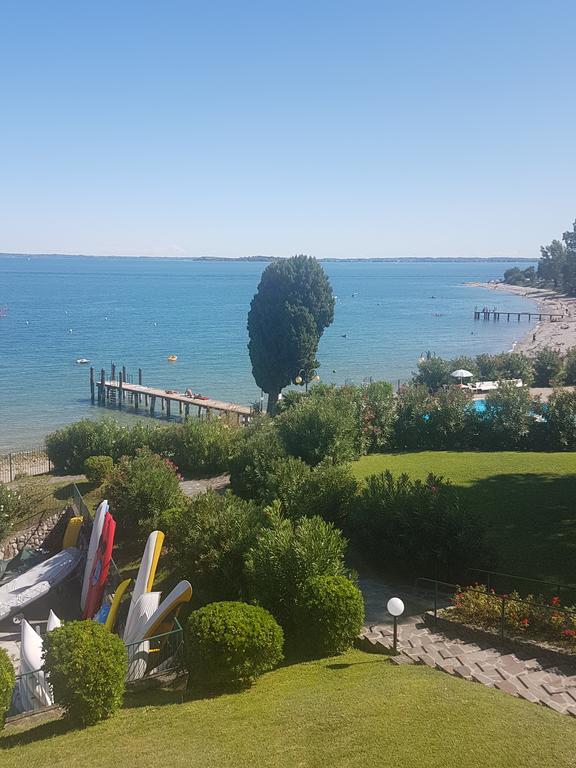 Casa Di Ludovica Appartement Manerba del Garda Buitenkant foto