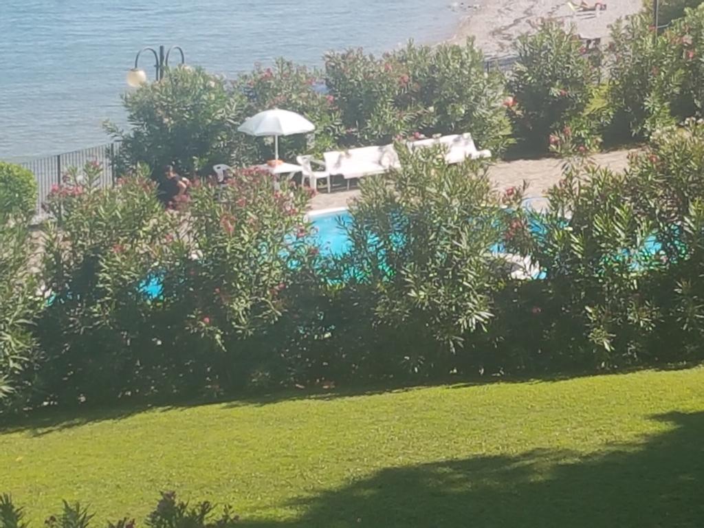 Casa Di Ludovica Appartement Manerba del Garda Buitenkant foto
