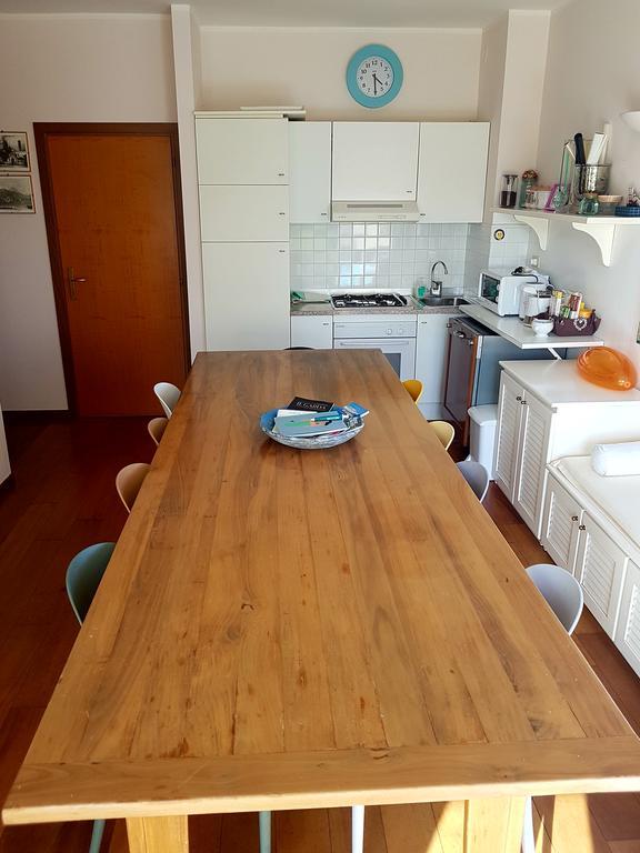 Casa Di Ludovica Appartement Manerba del Garda Buitenkant foto