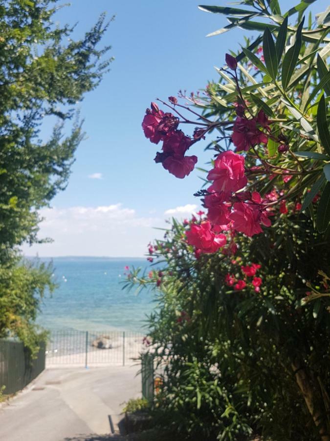Casa Di Ludovica Appartement Manerba del Garda Buitenkant foto